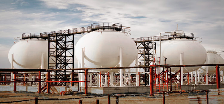 Refinación y Procesamiento De Hidrocarburos Líquidos y de Gas Natural
