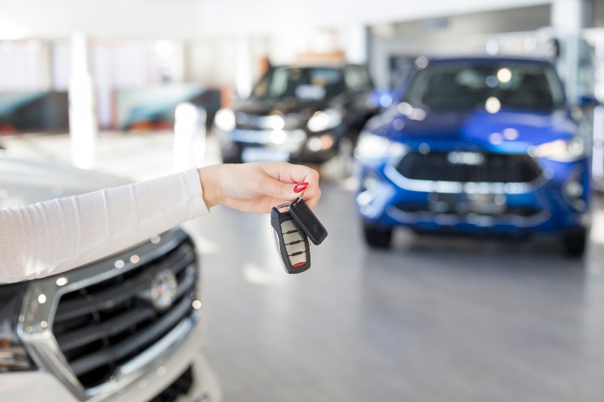 VENTA DE VEHÍCULOS NUEVOS CIERRA EL 2022 CON RESULTADOS MIXTOS