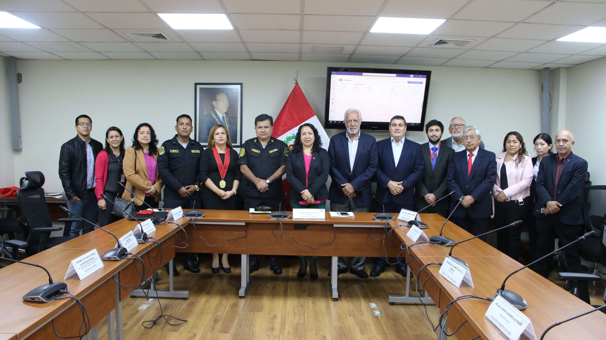 AAP PARTICIPÓ EN MESA DE TRABAJO DEL CONGRESO SOBRE EL CAMBIO DE PLACAS PARA MOTOS