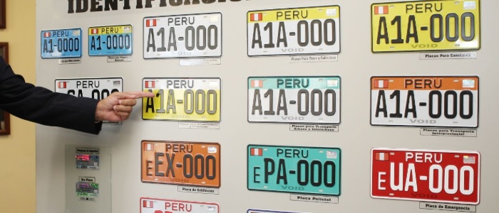 Automáticamente roble procedimiento AAP: Los tipos de placas en el Perú según el Reglamento Nacional de  Tránsito | Asociación Automotriz del Perú