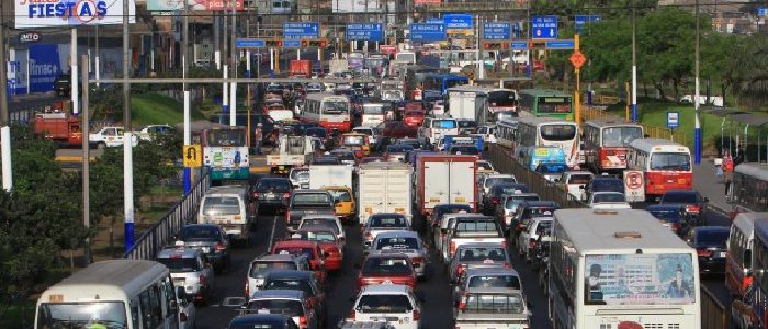 AAP: Solución al problema del tránsito va más allá de reducir límite de velocidad