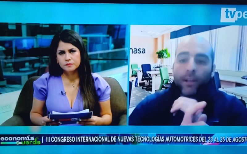Entrevista en TV Perú sobre el III Congreso de Nuevas Tecnologías Automotrices