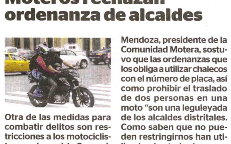 Protestan por prohibición de dos personas en moto